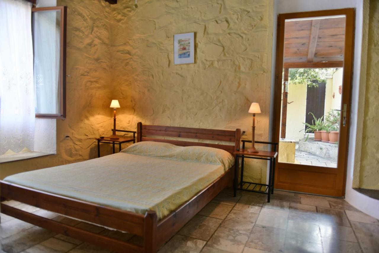 Arbeli house Villa Mandraki  Buitenkant foto